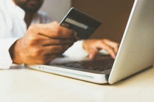 Cómo crear campañas de comercio electrónico efectivas en Google Shopping y Facebook Ads - Ontyche Campañas de comercio electrónico optimizadas en Google Shopping y Facebook Ads
